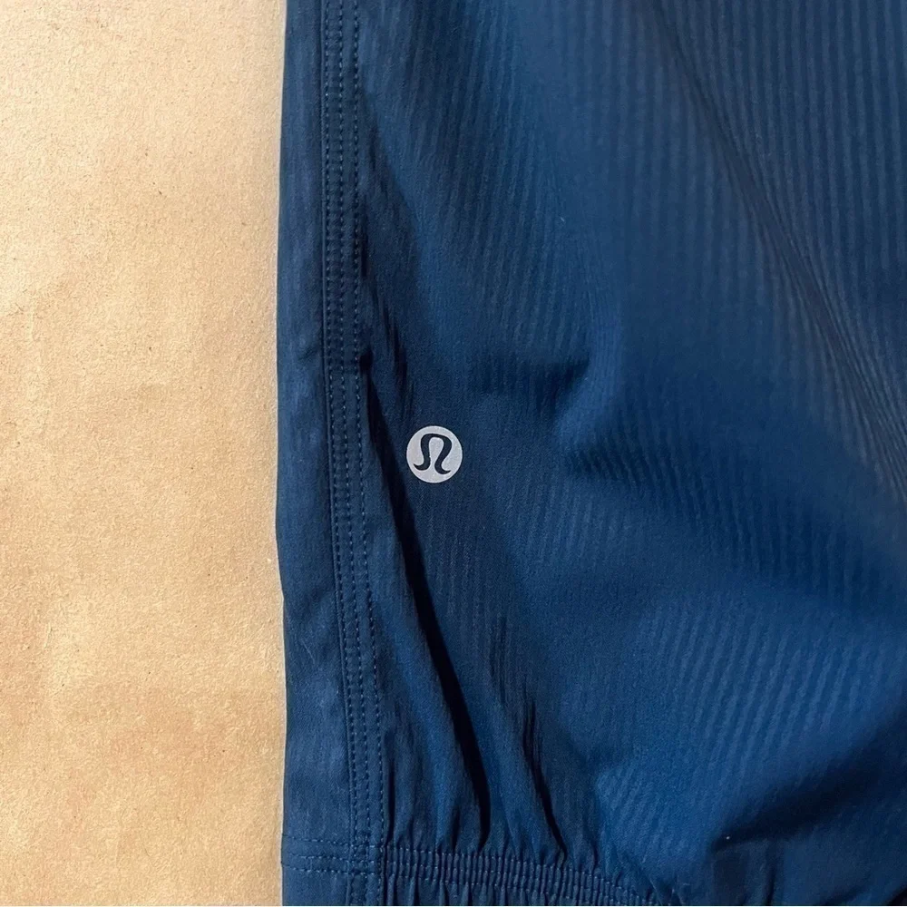 Lululemon | NWT Dance Studio Crop II (Unlined 20